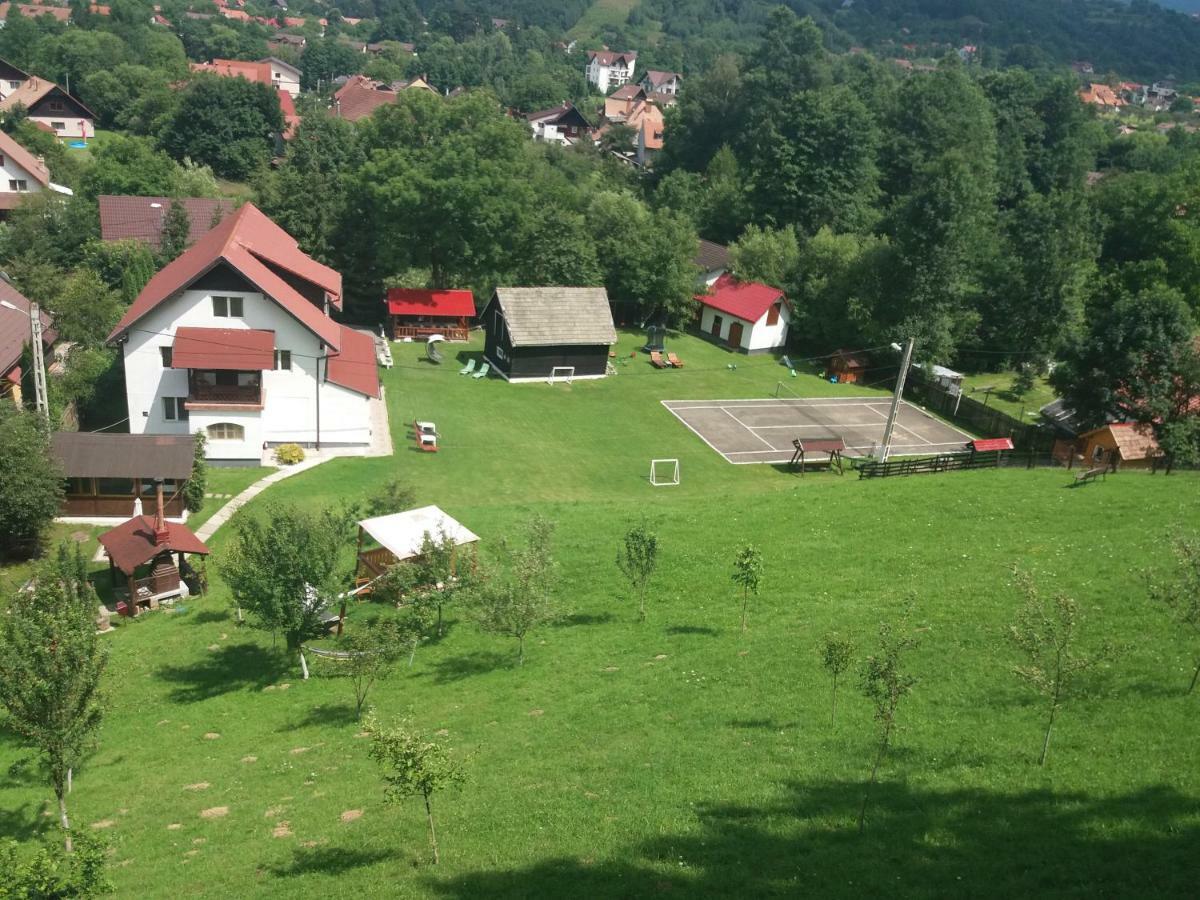 Pensiunea Vladut Bran  Exterior photo